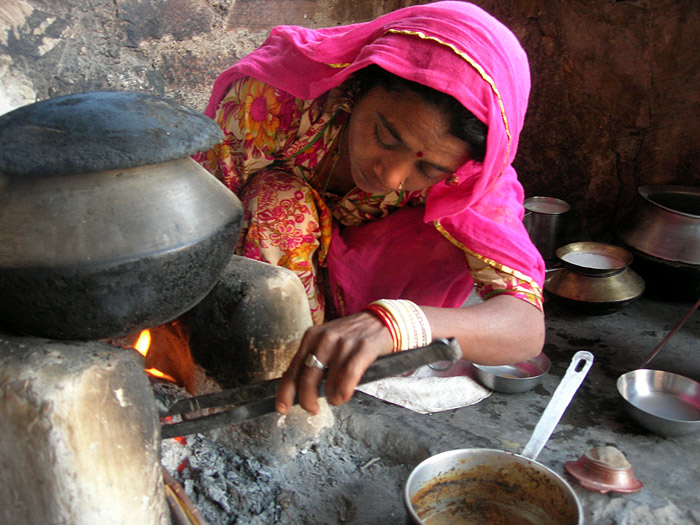 woman cooking in Rajasthan